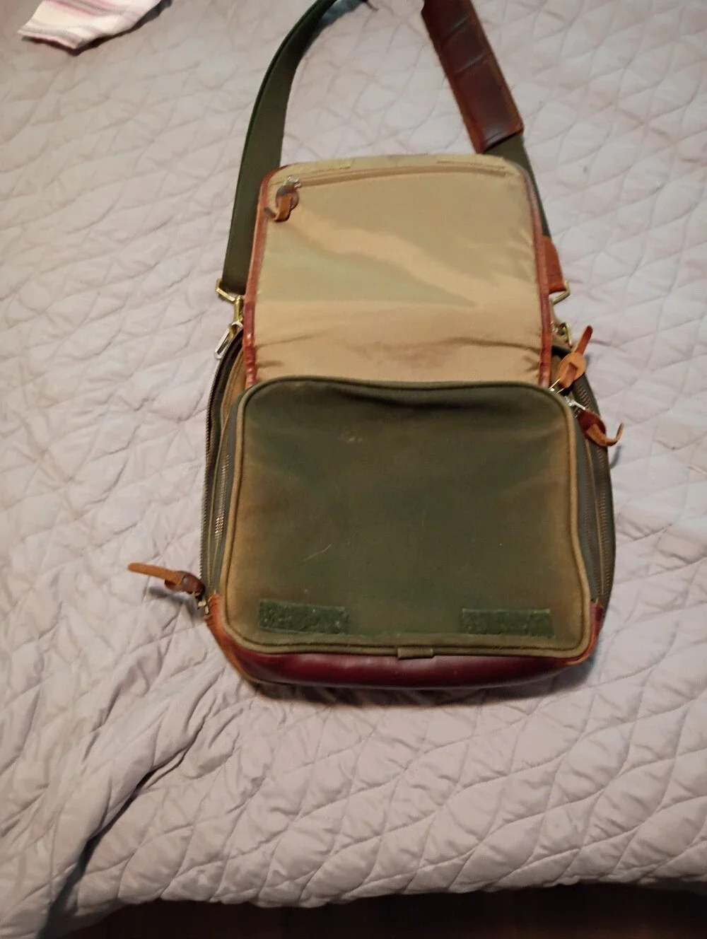 Orvis Olive Green and Tan Canvas Leather Messenger
